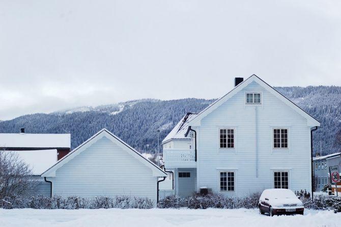 home in winter