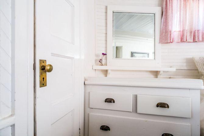 natural light bathroom_renoquotes.com