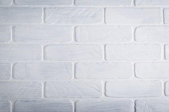 white bricks_8 Easy Ways to Brighten a Dark Room 