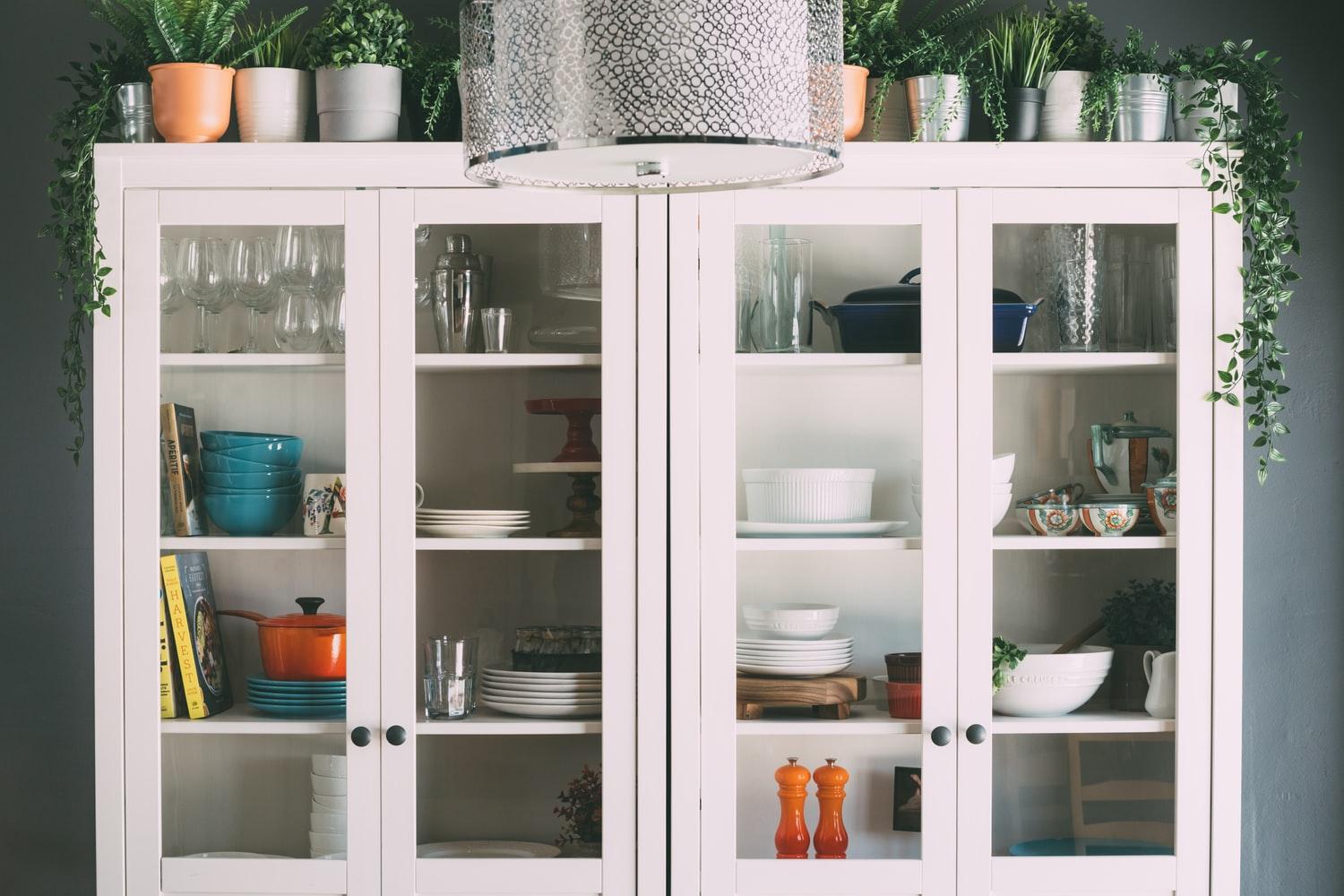 Clean kitchen cupboards