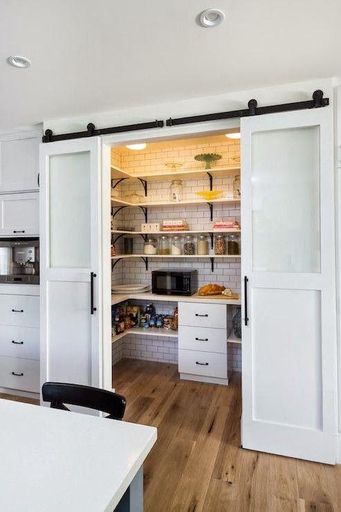 Garde manger_porte coulissante porte de grange_pantry_sliding door_barn door