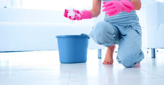 Cleaning a Ceramic Bathroom Floor