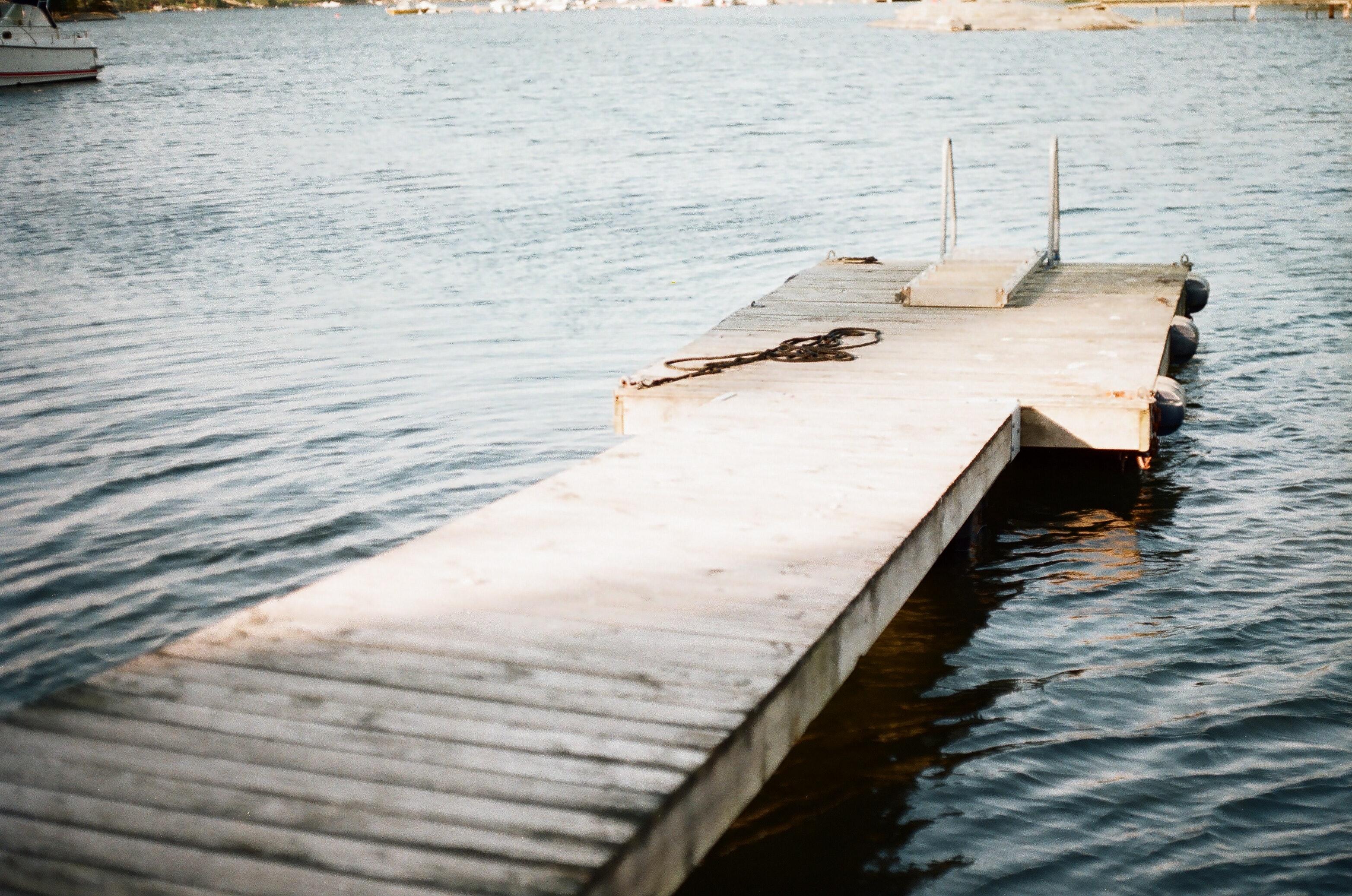 semi-floating dock_tips for building a floating dock