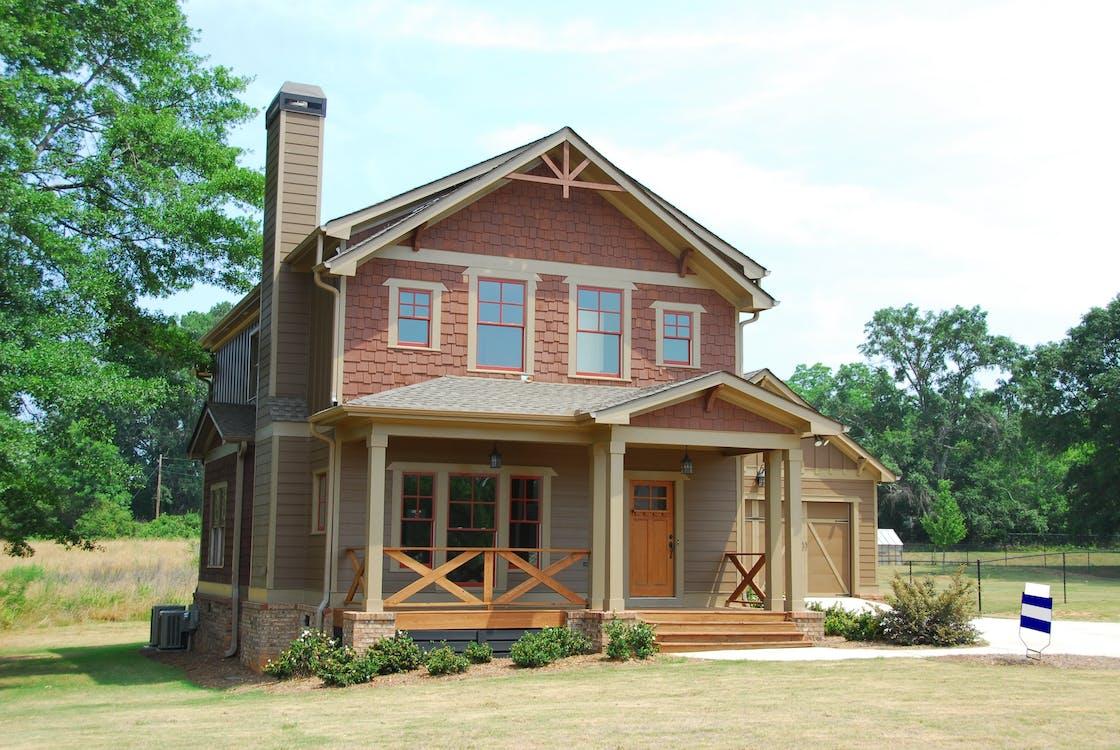 House with gable roof